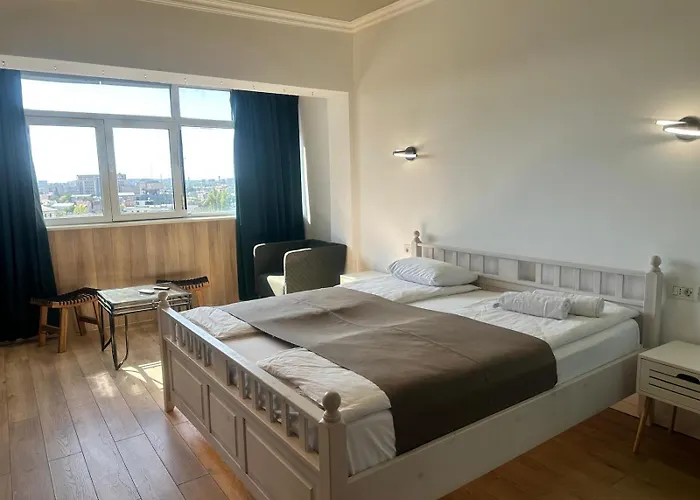 Sunset Bliss Bucureşti