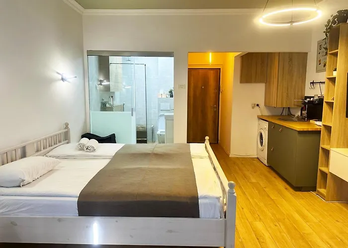 Sunset Bliss Apartment Bucharest